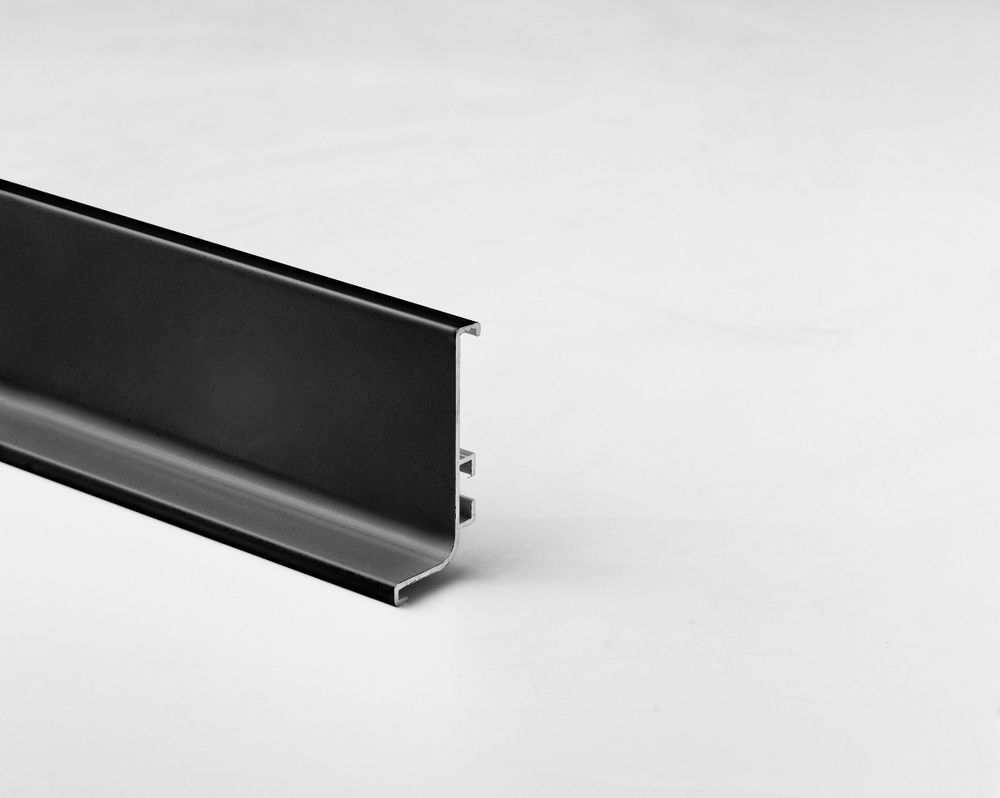 Профиль GOLA горизонтальный L-обр. черный мат. 4200 мм (PR.03.4464.01.BL) Профиль GOLA горизонтальный L-обр. черный мат. 4200 мм (PR.03.4464.01.BL)