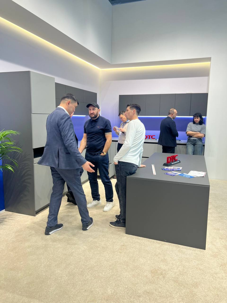 2025-11-26 12.16.33.jpg