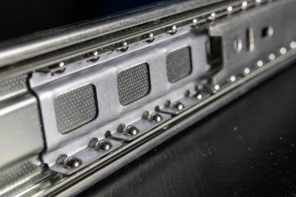 Направляющие шариковые для ящиков